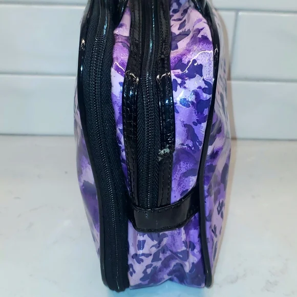 (1270) Betsy Johnson 9x3 purple and black PVC purse/makeup bag. - Picture 3 of 10